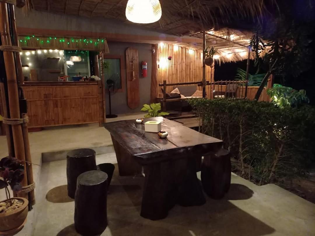 Hotel Wanderlust Retreat Ko Lanta Exterior foto
